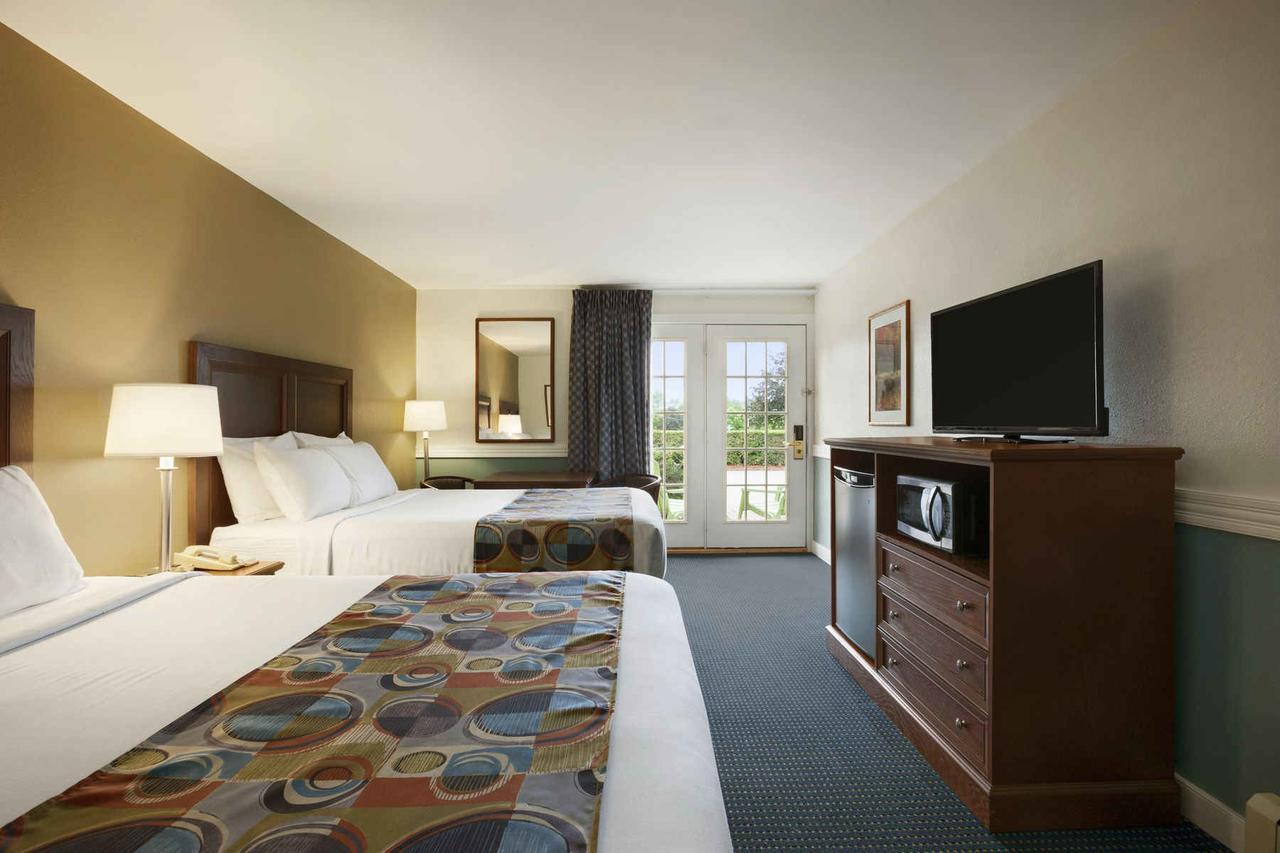 Days Inn By Wyndham Shelburne/Burlington Zimmer foto